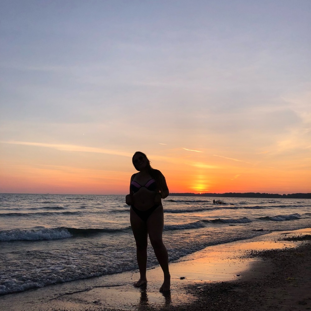 Meet your Posher, Carlie